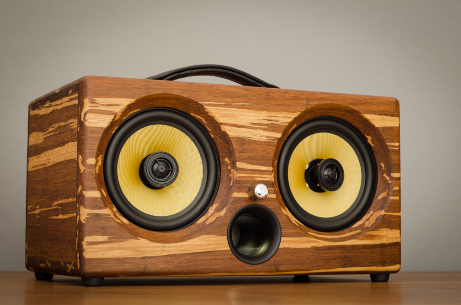 best wireless speaker 2016 review wifi bluetooth airplay speakers aptx new latest ultimate coolest speakers available bamboo wood solid woods wooden vintage hipster audiophile handmade tk2050 sta508 sta516 tripath amplifier guitar amplifier HD sound music high resolution