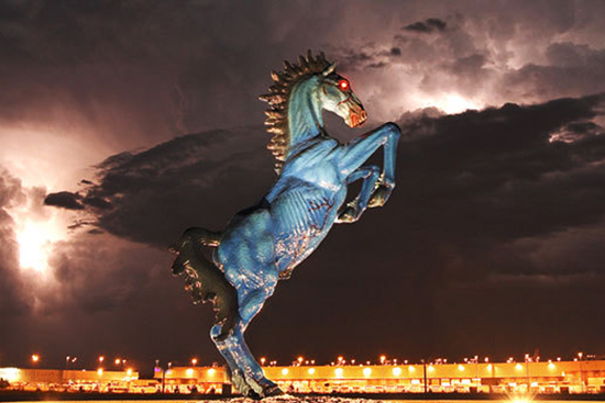 http://www.thodio.com/denver-airport-horse.jpg